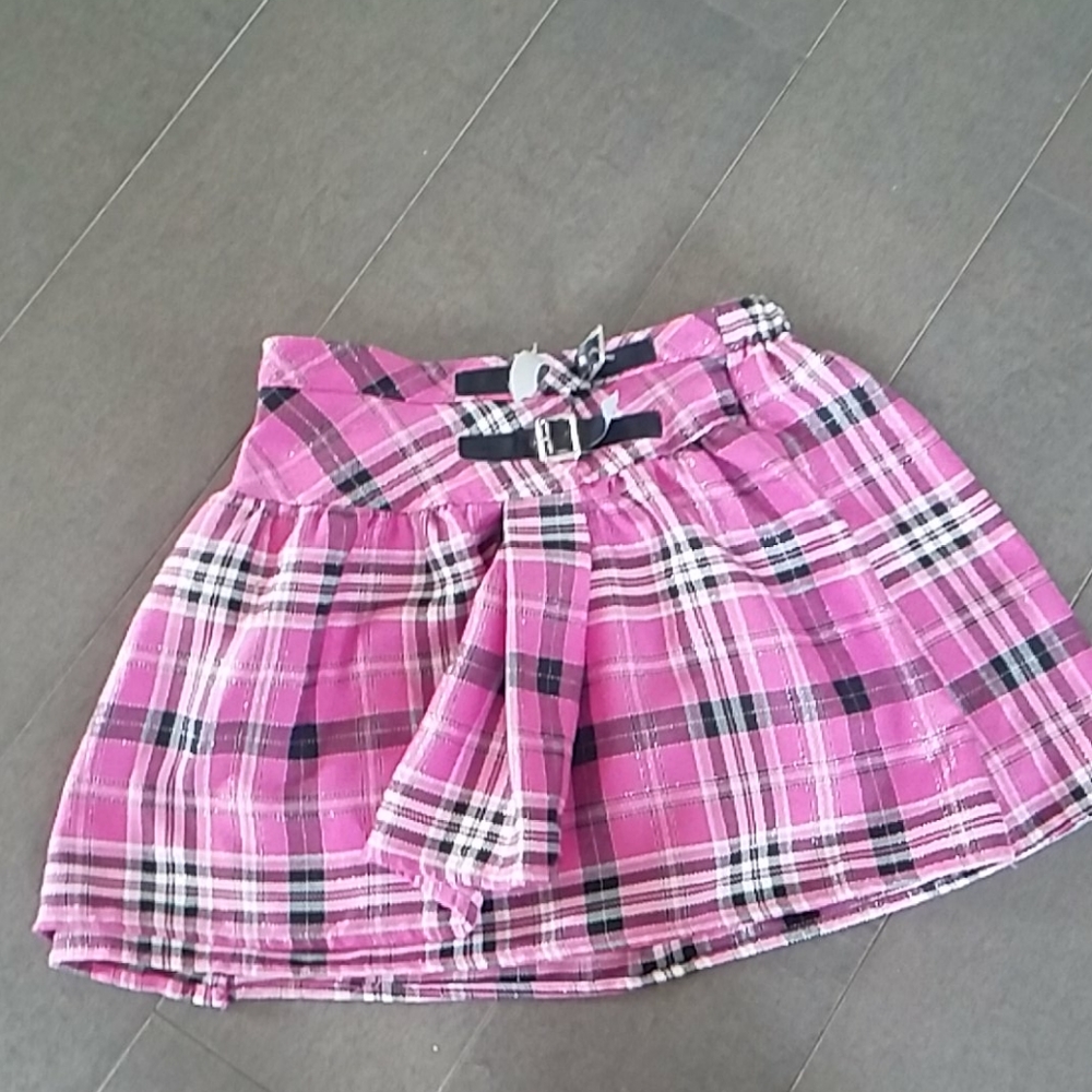Girls skirt